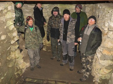 Liczenie nietoperzy zimujących w jaskiniach ZPK 27.01.2024, <p>Nad Jaskinią Stalagmitową, fot: J.M.</p>