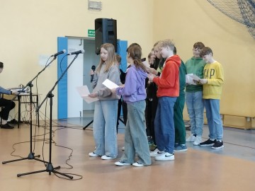 Pierwszy Dzień Wiosny z SP Burzenin, 